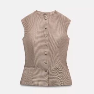 Zara BUTTONED PLAID TOP
KHAKI